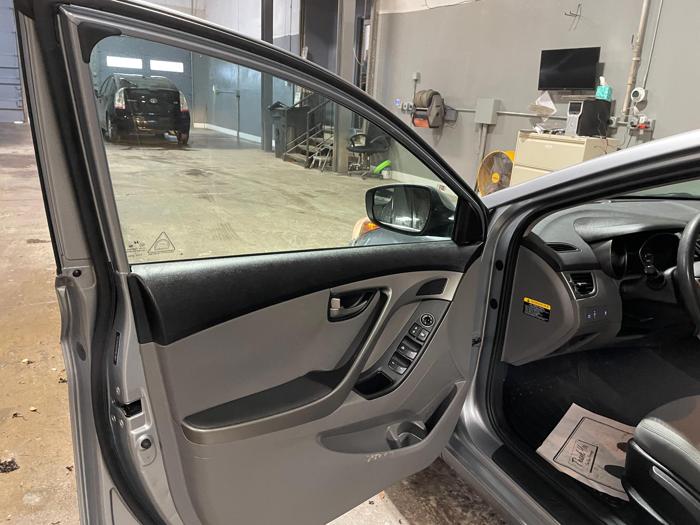 2015 hyundai elantra se with 174671 miles for sale near elk-river, minnesota 63d197da4a8f4a19ac8d7986b2c4c6b9.jpg