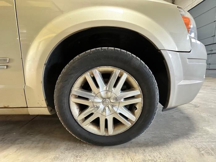 2010 chrysler town-&-country touring with 243937 miles for sale near elk-river, minnesota 63e44ded0de5442199a0ce2b54e7e34c.jpeg