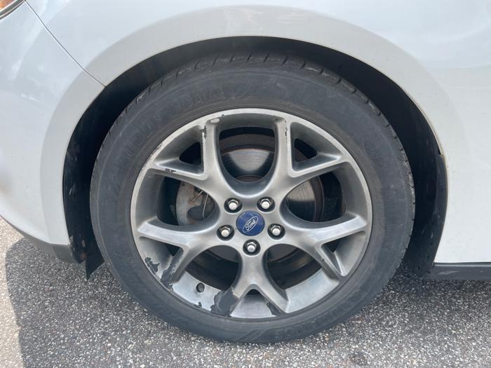 2013 ford focus se-sedan with 167983 miles for sale near elk-river, minnesota 63e58f8580bf410ca755e607b79e19c2.jpeg