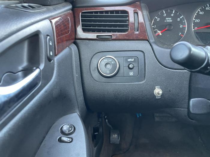 2011 chevrolet impala with 268719 miles for sale near elk-river, minnesota 640069314d004086aa8859ed26ed9781.jpg