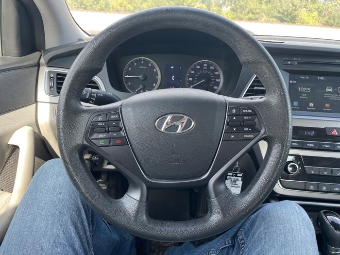 2016 hyundai sonata se with 120647 miles for sale near rochester, minnesota 6445c7e7e83f45f1b508e47395ea3c58.jpeg