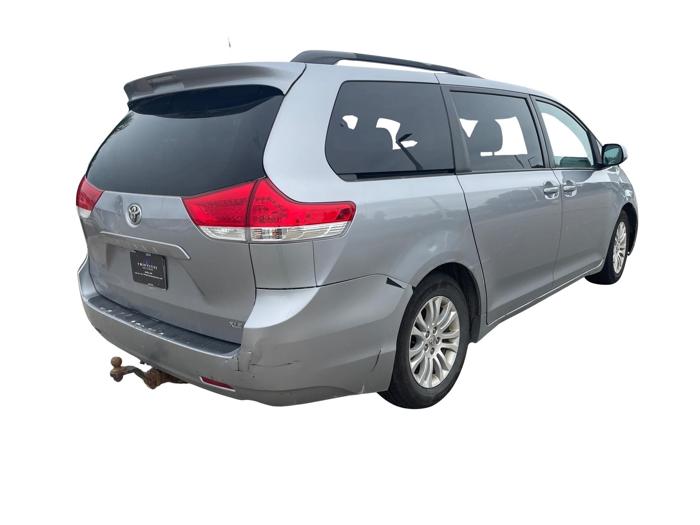2012 toyota sienna limited-fwd-7-passsenger-v6 with 231545 miles for sale near rochester, minnesota 646d329bd2d34faea4eb460a05fbd160.jpg