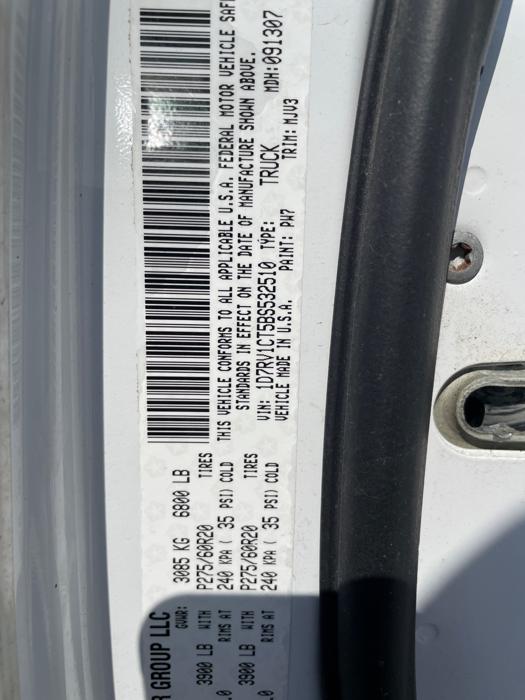 2011 ram 1500 st-crew-cab-4wd with 213141 miles for sale near elk-river, minnesota 64858e1f3d124589ad7b443ab5689f37.jpeg