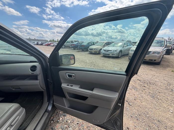2011 honda pilot ex-l-4wd-5-spd-at for sale near elk-river, minnesota 648a5ff7547e4eb69b079aafa306aaea.jpeg