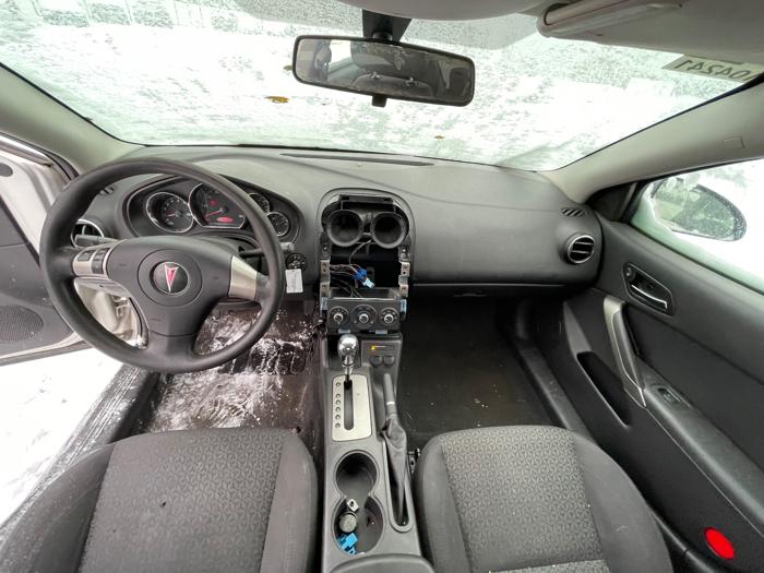 2007 pontiac g6 sedan with 176099 miles for sale near elk-river, minnesota 64a54f9589054b1b8dbd897ff00ba07b.jpeg