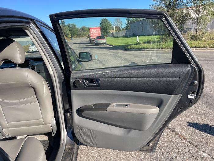2006 toyota prius 4-door-liftback with 160478 miles for sale near elk-river, minnesota 64aa3d88447949e5bc603d2a51126193.jpeg