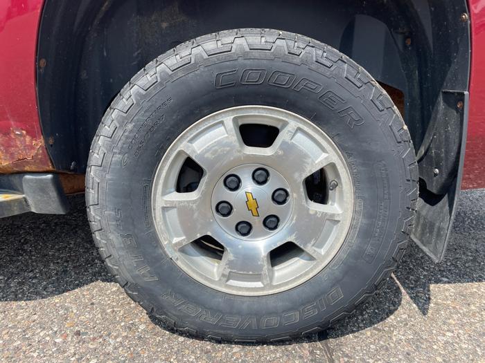 2010 chevrolet suburban lt-1500-4wd with 193782 miles for sale near annandale, minnesota 64b24d727f034fb6a0dd23aa0efadfd9.jpeg