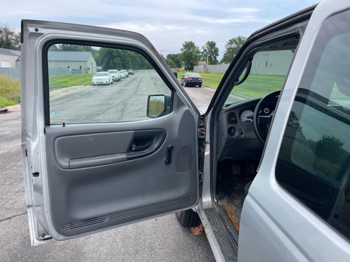 2011 ford ranger xlt-supercab-4-door-4wd with 50106 miles for sale near elk-river, minnesota 64ba08972e3f410eb82b9bc094c5e33b.jpeg