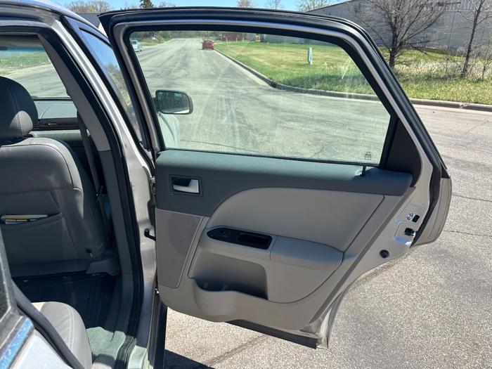 2008 mercury sable base with 180821 miles for sale near elk-river, minnesota 64cd84d7ffda4c0fa70d2c1e0faec23e.jpeg