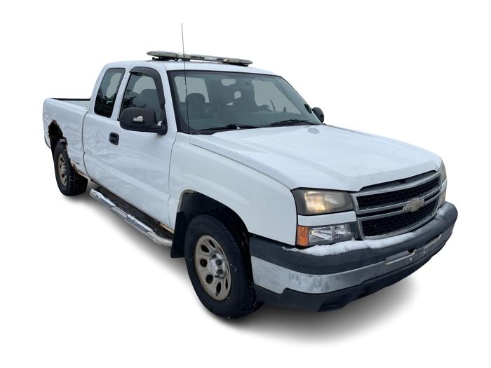 2005 chevrolet silverado-1500 ext.-cab-long-bed-4wd with 169882 miles for sale near elk-river, minnesota 64db461a60b344d59560fd6f45b14b94.jpg