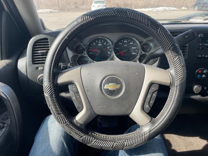 2013 chevrolet silverado-1500 lt-ext.-cab-long-box-4wd with 285563 miles for sale near shakopee, minnesota 64fa8615b47d437a99f3c17fc2b8203b.jpeg