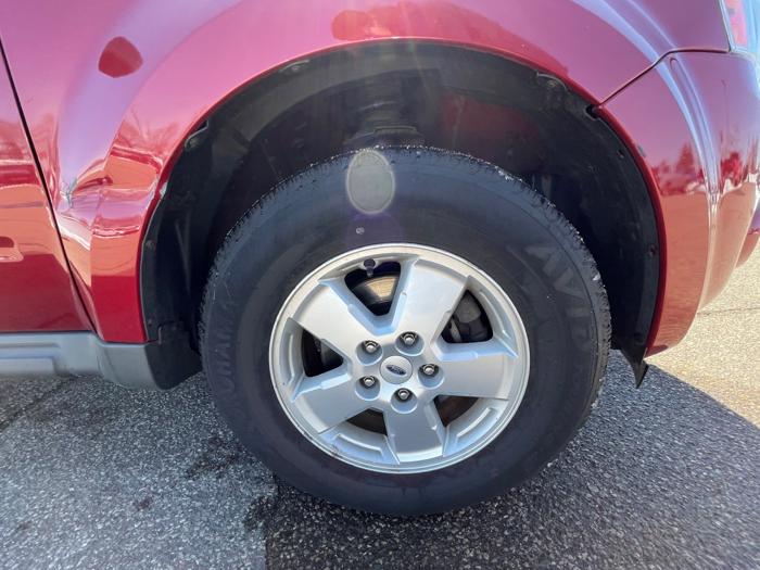 2009 ford escape xlt-4wd-v6 with 118028 miles for sale near fridley, minnesota 652f98d5cb4742d6a376a2a91600b6c6.jpeg