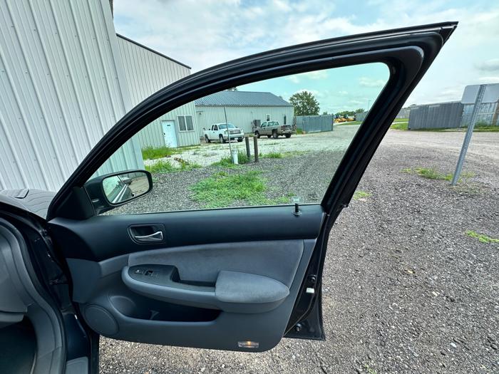 2007 honda accord se-v-6-sedan-at with 175482 miles for sale near elk-river, minnesota 654b69ae4d4746c79ac37ec99b24d65c.jpeg