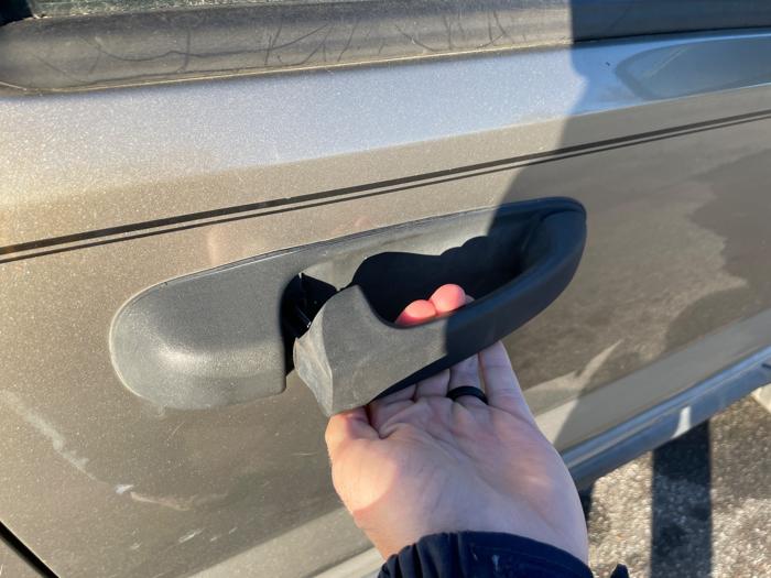 2007 jeep liberty sport-4wd with 179296 miles for sale near elk-river, minnesota 65564e33d7da403f8734ce3498f34372.jpeg