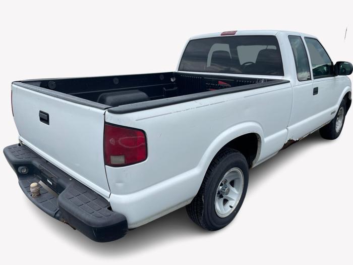 2001 chevrolet s-10-pickup with 161221 miles for sale near elk-river, minnesota 655a2a50b36642edbfb1a111396193af.jpg