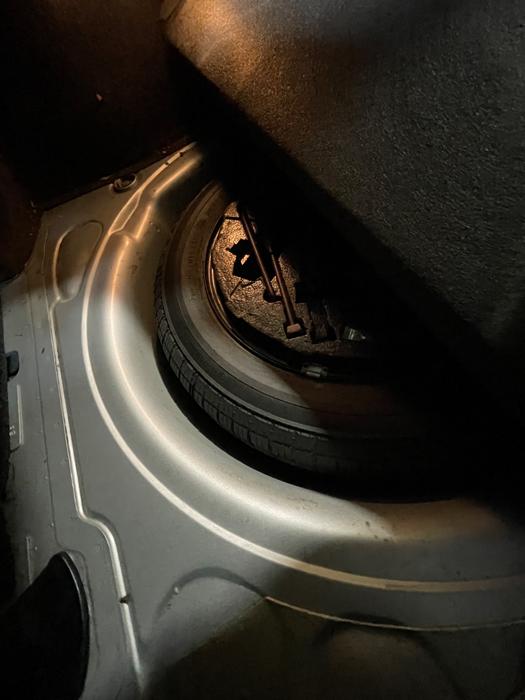 2003 volkswagen new-beetle gls-2.0l with 148944 miles for sale near elk-river, minnesota 655c85731c4b458baf837f4a41a2785c.jpeg