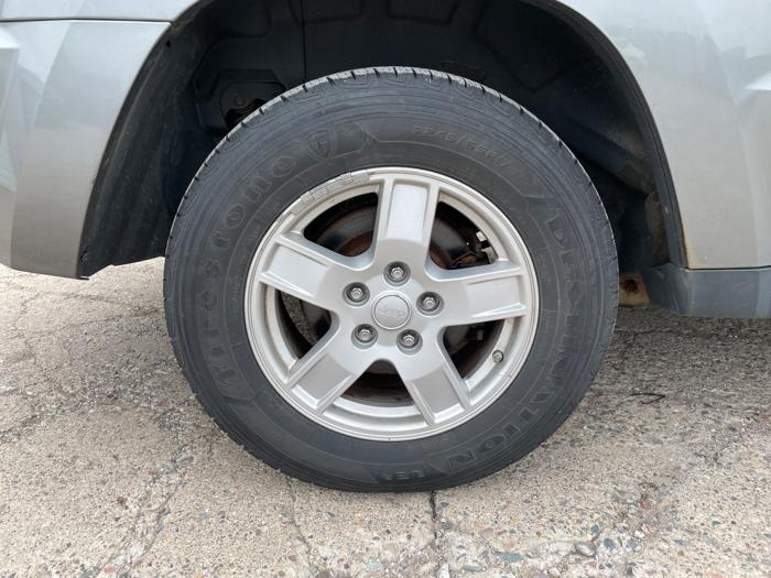 2007 jeep grand-cherokee laredo-4wd with 158571 miles for sale near elk-river, minnesota 656698ba17c444d78fb45dfc8c59a87b.jpeg