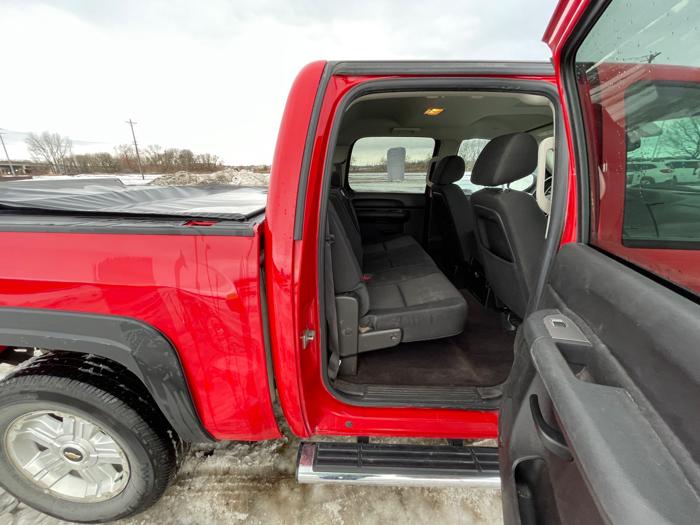 2012 chevrolet silverado-1500 lt-crew-cab-4wd with 175403 miles for sale near rochester, minnesota 65a87cc159ff40118d7f8ed0e659126d.jpeg