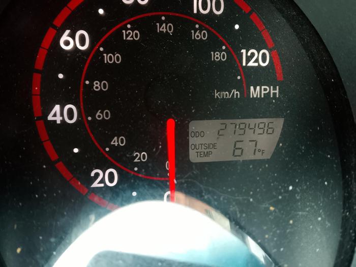 2005 pontiac vibe base with 279496 miles for sale near elk-river, minnesota 65b769270a5d4921943d68e21a4a8c90.jpg