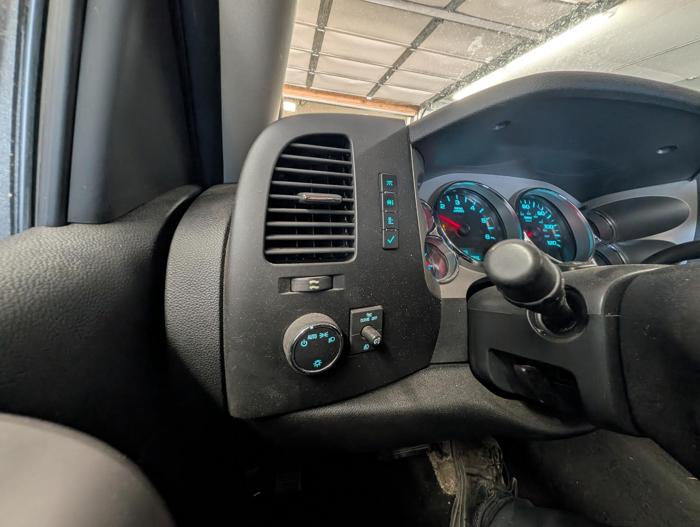 2012 chevrolet silverado-1500 lt-ext.-cab-long-box-4wd with 150636 miles for sale near elk-river, minnesota 65cdb0275d8348a5b8b3bf00659ecc23.jpg