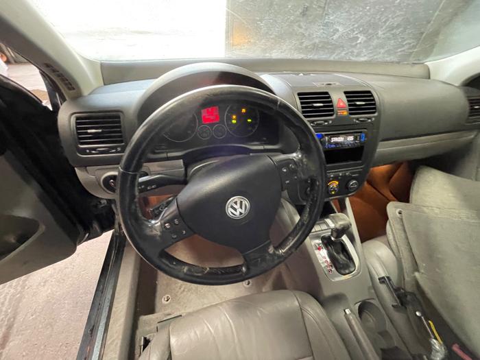 2006 volkswagen jetta 2.5l with 186063 miles for sale near elk-river, minnesota 65cf0b6db7a049439b721cef02766321.jpeg