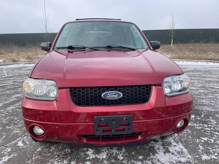 2007 ford escape with 191930 miles for sale near elk-river, minnesota 65d6855b72944f7d93d6e5beeed53a67.jpg