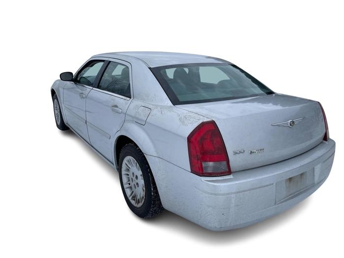 2005 chrysler 300 base with 181192 miles for sale near elk-river, minnesota 660743d5827b4931899cd614f40da2af.jpg