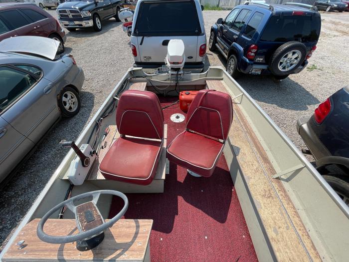 1984 Lund Boat