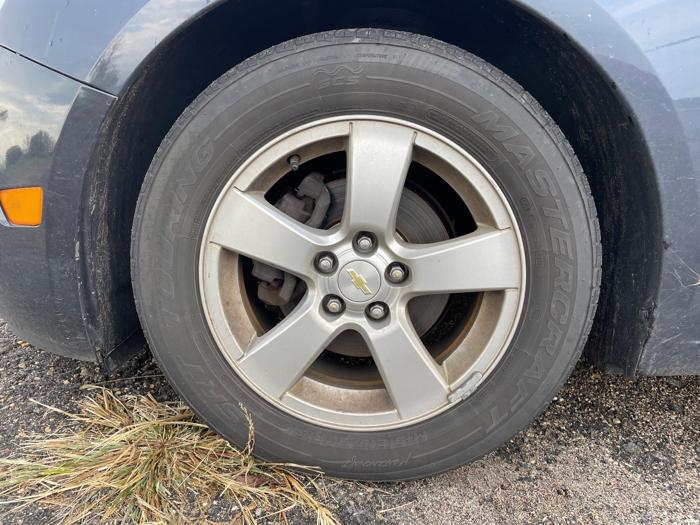 2016 chevrolet cruze-limited 1lt-auto with 151883 miles for sale near hastings, minnesota 666fb2051e5049d5a3da2aa831f230fb.jpeg