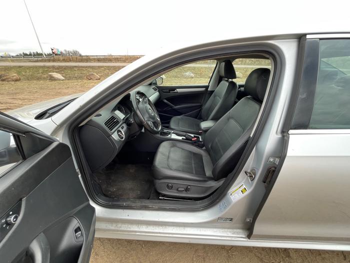 2013 volkswagen passat 2.5l-se-at with 109007 miles for sale near rice, minnesota 667b6e80c35442239f577dbb187e085d.jpeg