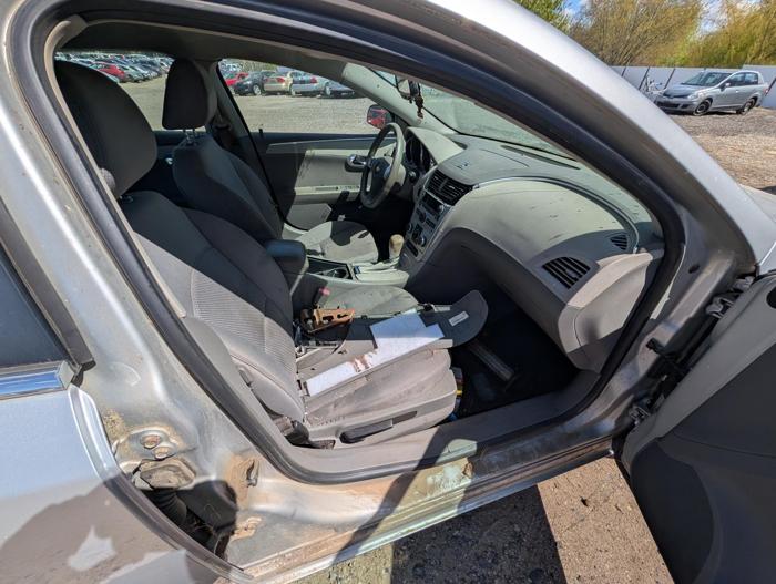 2012 chevrolet malibu ls with 166598 miles for sale near elk-river, minnesota 6685e9a293cc4962abf511325278960d.jpg