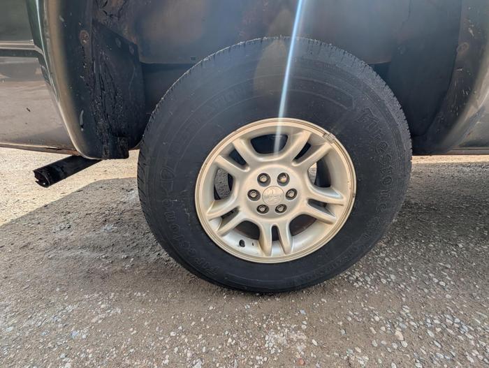 2002 dodge dakota slt-club-cab-4wd with 213792 miles for sale near elk-river, minnesota 668606e6ed0642828eee34657bc5880c.jpg