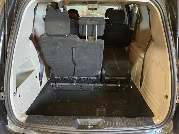 2016 dodge grand-caravan se with 178263 miles for sale near elk-river, minnesota 66a1d7fc38784b46a73423e723b126d7.jpg