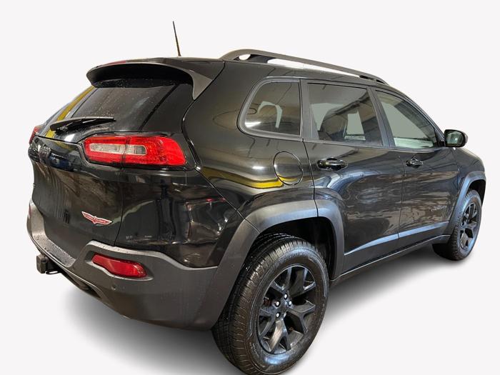 2018 jeep cherokee kl with 100063 miles for sale near elk-river, minnesota 66c74bd3498d420ca1343a92a919819d.jpg