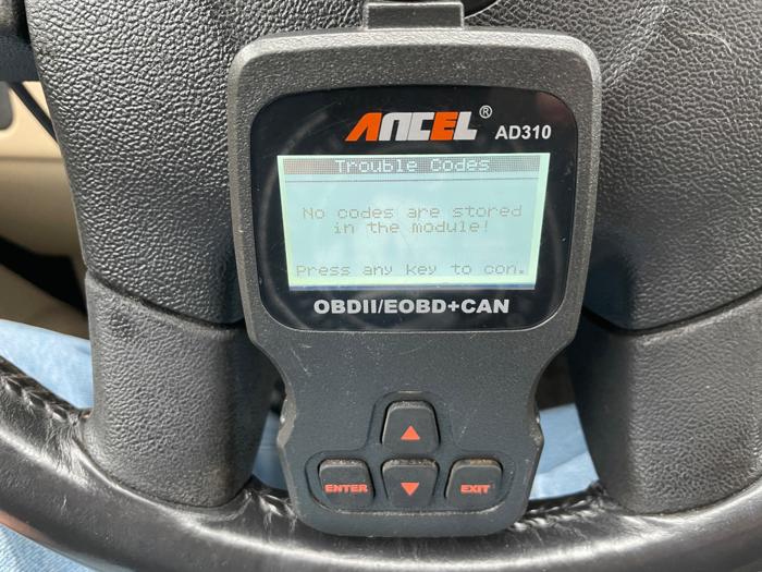 2005 chevrolet equinox lt-awd with 197197 miles for sale near elk-river, minnesota 66fa0d758f0e481388d46fe6c505bb01.jpeg