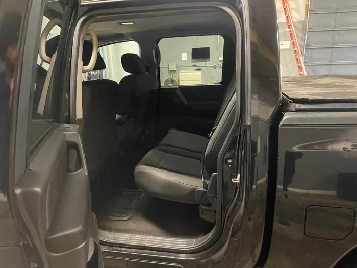 2008 nissan titan se with 158556 miles for sale near elk-river, minnesota 670625e6e8ba42cf88a74db1841bc06d.jpg