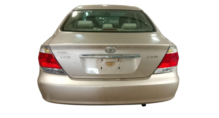 2005 toyota camry le with 316008 miles for sale near elk-river, minnesota 6711c00b911a4821a5ca6dfac83c8827.png