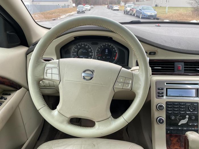 2007 volvo s80 3.2 with 180149 miles for sale near elk-river, minnesota 6747cce45a3743a4a6e0098d8ff77c9e.jpg