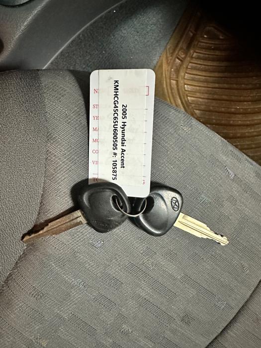 2005 hyundai accent gls-4-door with 54878 miles for sale near elk-river, minnesota 67537916f7c04ec586d39252208ebdef.jpeg