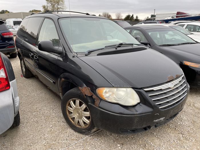 2005 chrysler town-and-country touring with 266893 miles for sale near elk-river, minnesota 6756bbc6573b4bf1b1fc1eae8d0269e7.jpg