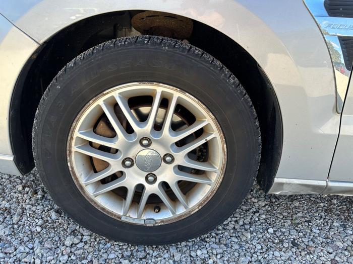 2008 ford focus ses-sedan with 170842 miles for sale near elk-river, minnesota 676c1fd82de9497e886547b6b5b1956c.jpeg