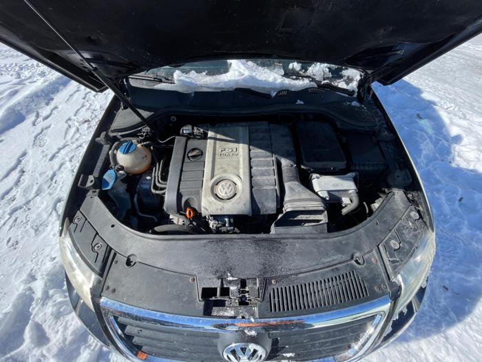 2006 volkswagen passat with 180436 miles for sale near elk-river, minnesota 67771274398b410b94cd59d9686e5b44.jpg