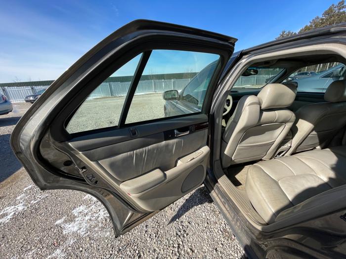 1999 cadillac seville sls with 188654 miles for sale near elk-river, minnesota 67aa4ededbf444eaba2b6c3ded3a1f19.jpeg