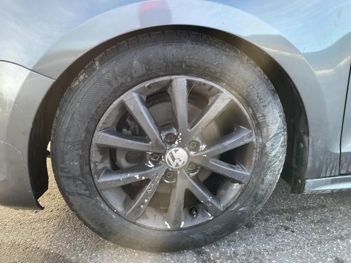 2011 volkswagen jetta se with 123483 miles for sale near elk-river, minnesota 67ccc17b042340538a7d03e8838c41a3.jpg