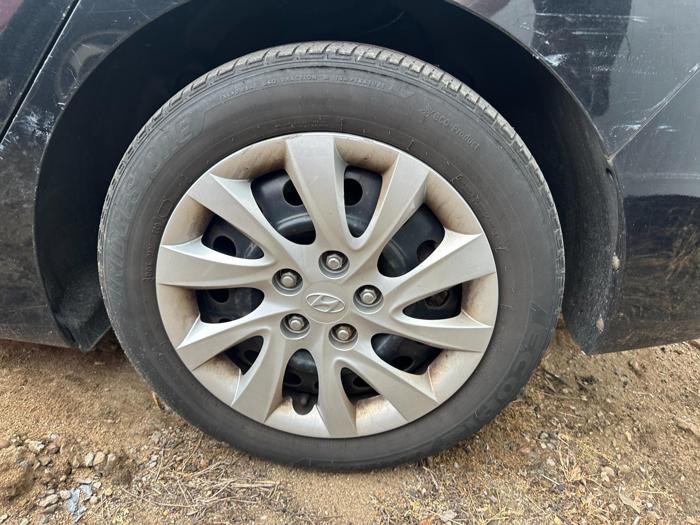 2013 hyundai elantra limited with 182716 miles for sale near elk-river, minnesota 67cddb97a35b47fc8e1e2b08e5a835f7.jpg