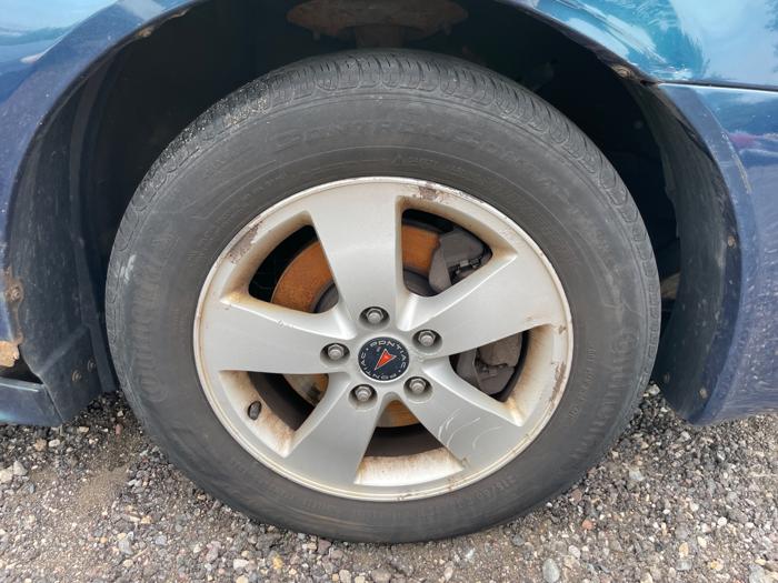 2005 pontiac grand-prix base with 222916 miles for sale near elk-river, minnesota 67e14e6526114ecdaa088d853e893aaf.jpeg