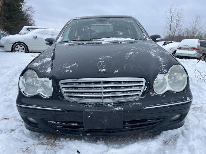 2007 mercedes-benz c-class 4-matic with 181447 miles for sale near elk-river, minnesota 67f7b81431e145d89046ec74993056d1.jpg
