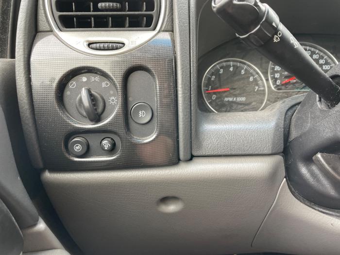 2004 gmc envoy xuv-sle-4wd with 213685 miles for sale near elk-river, minnesota 67f9e394511243beb46c109be6937483.jpeg