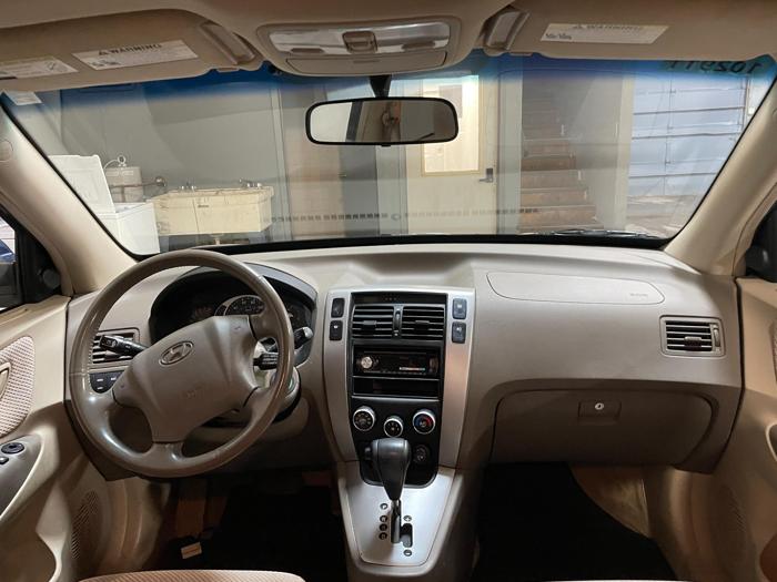 2006 hyundai tucson gls-2.7-4wd with 152494 miles for sale near elk-river, minnesota 680ad8f085a54dfd9520e5d7cffdec1d.jpg