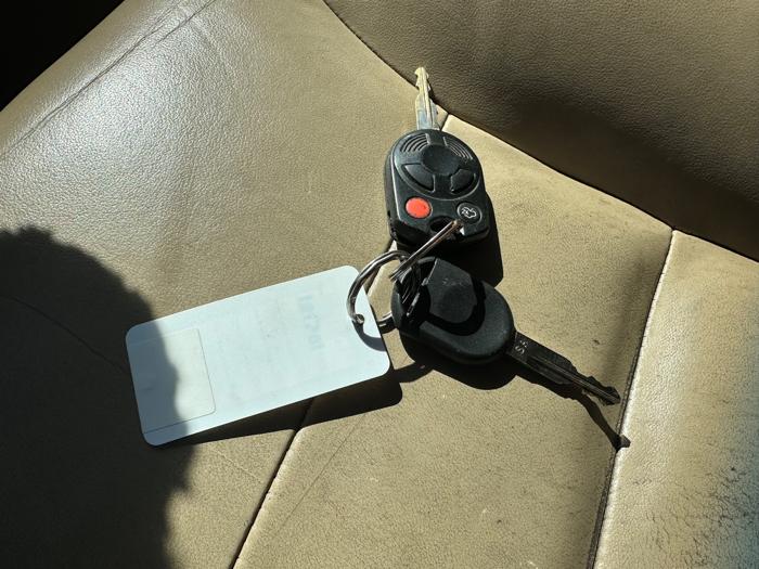 2008 ford escape limited-4wd with 188098 miles for sale near elk-river, minnesota 6848889dc6b54f2eb9cab10173a2a833.jpeg